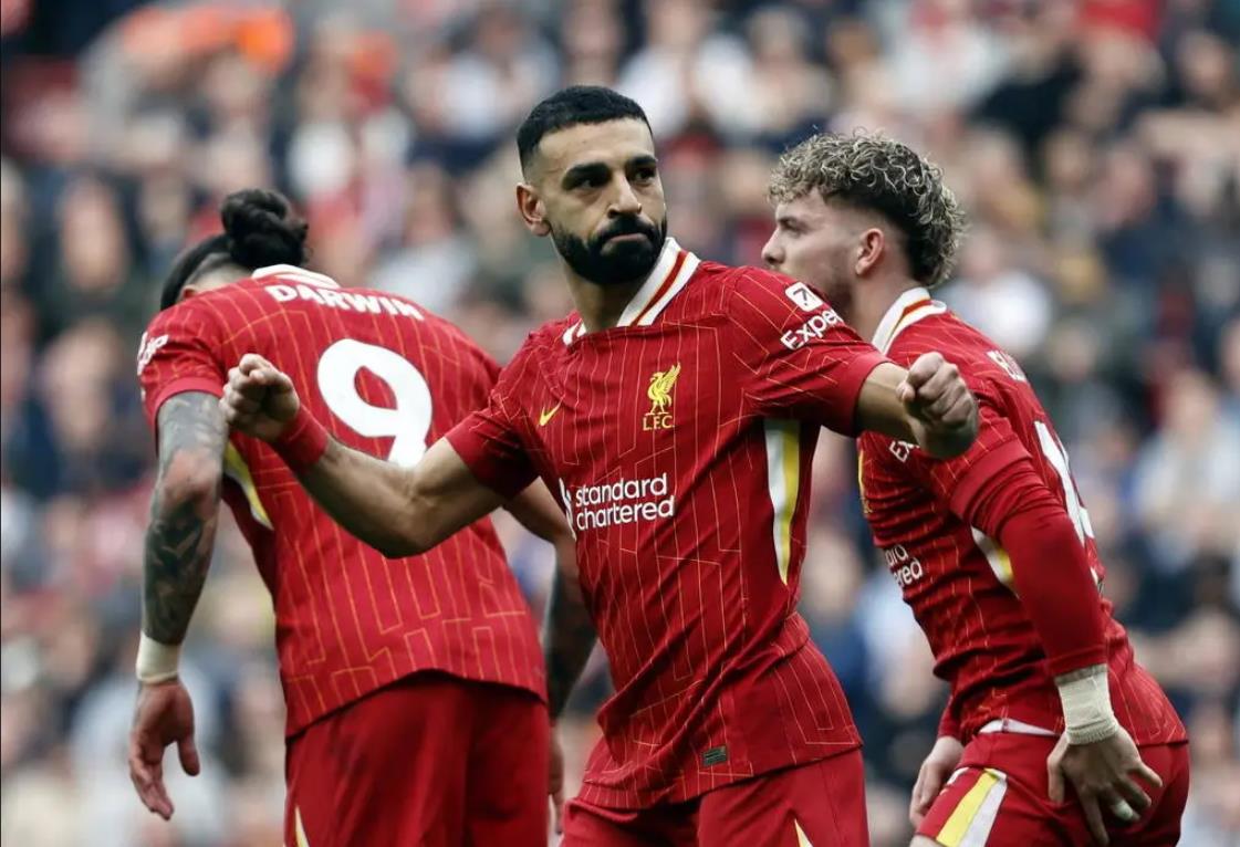 今晨葡超焦点战，法兰克福回应争议，球迷炸锅，数据趋势出现新变化(1972年尼克松访华纪录片)-九游体育